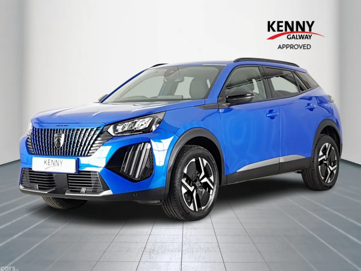 Peugeot 2008 MPV, Petrol, 2024, Blue