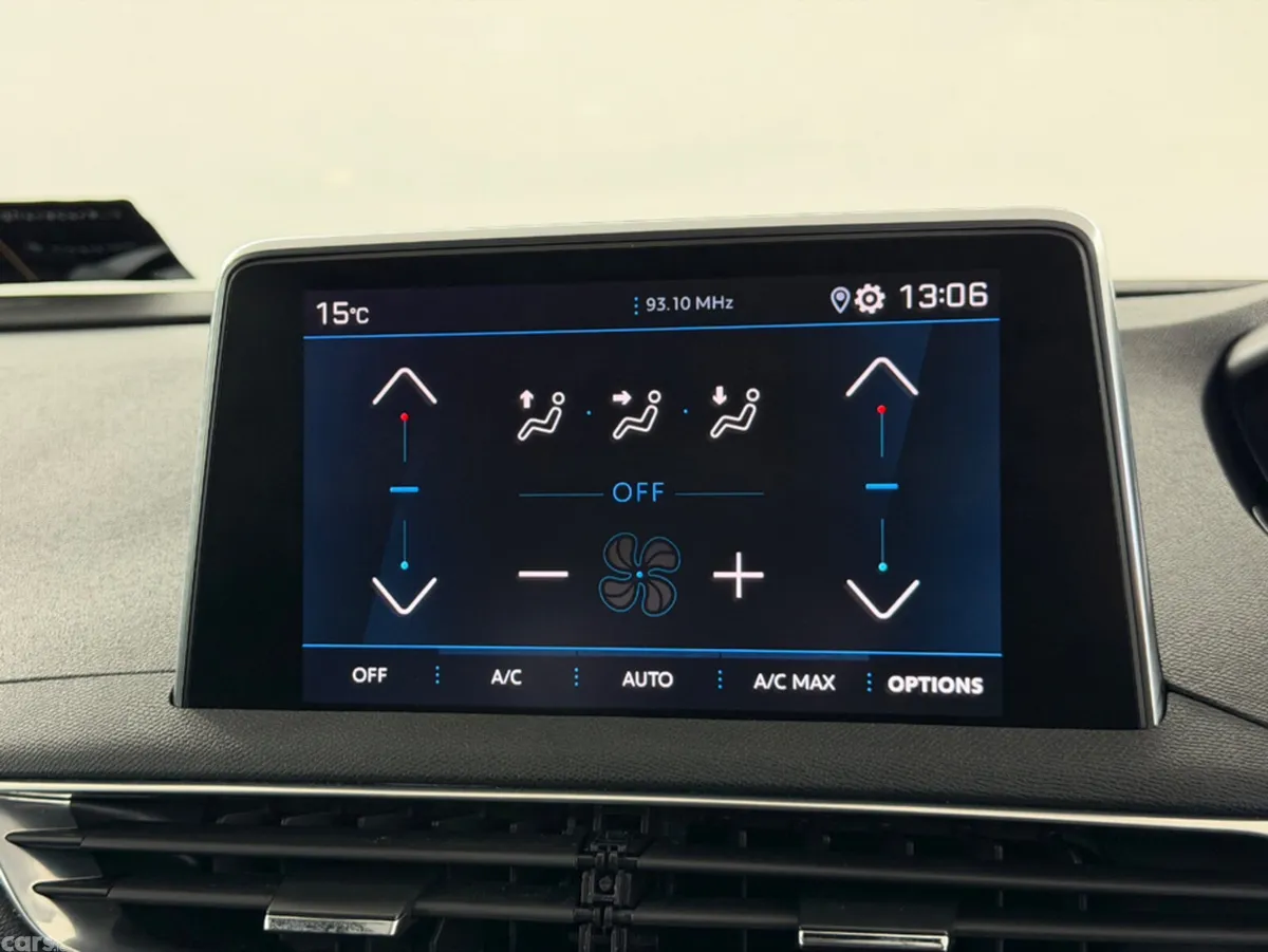 Peugeot 5008 MPV, Diesel, 2021, Blue