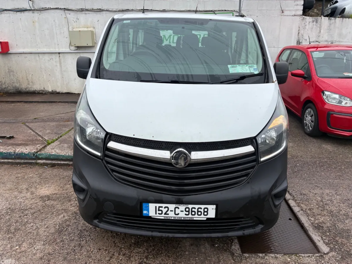 Opel Vivaro Hatchback, Diesel, 2015, White