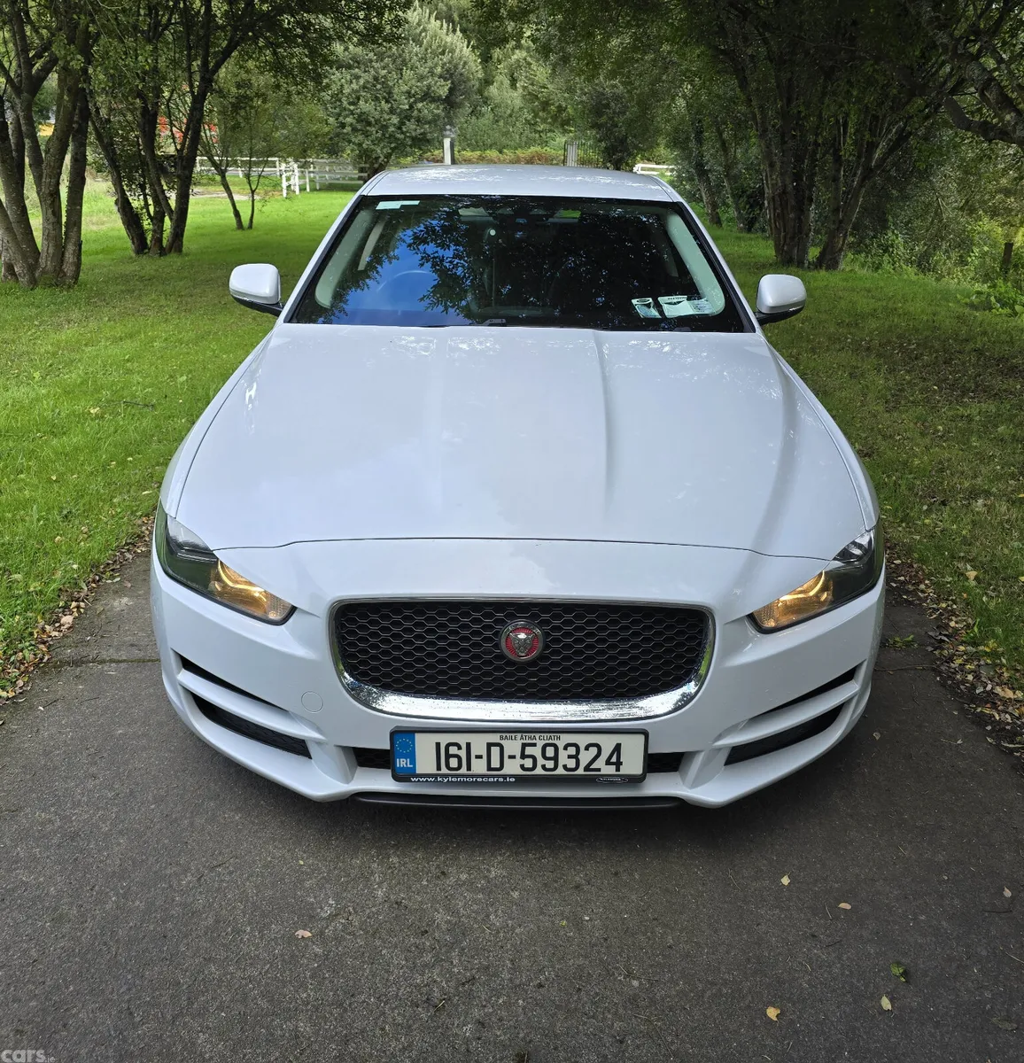 Jaguar XE Saloon, Diesel, 2016, White