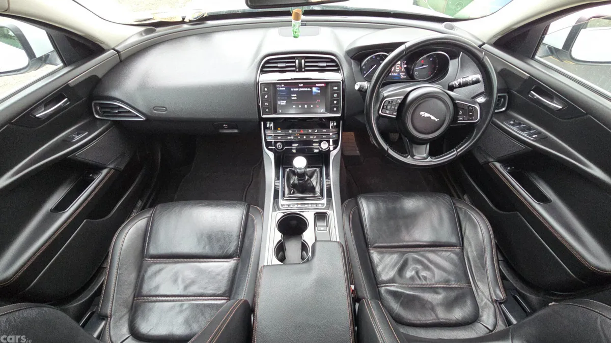 Jaguar XE Saloon, Diesel, 2016, White