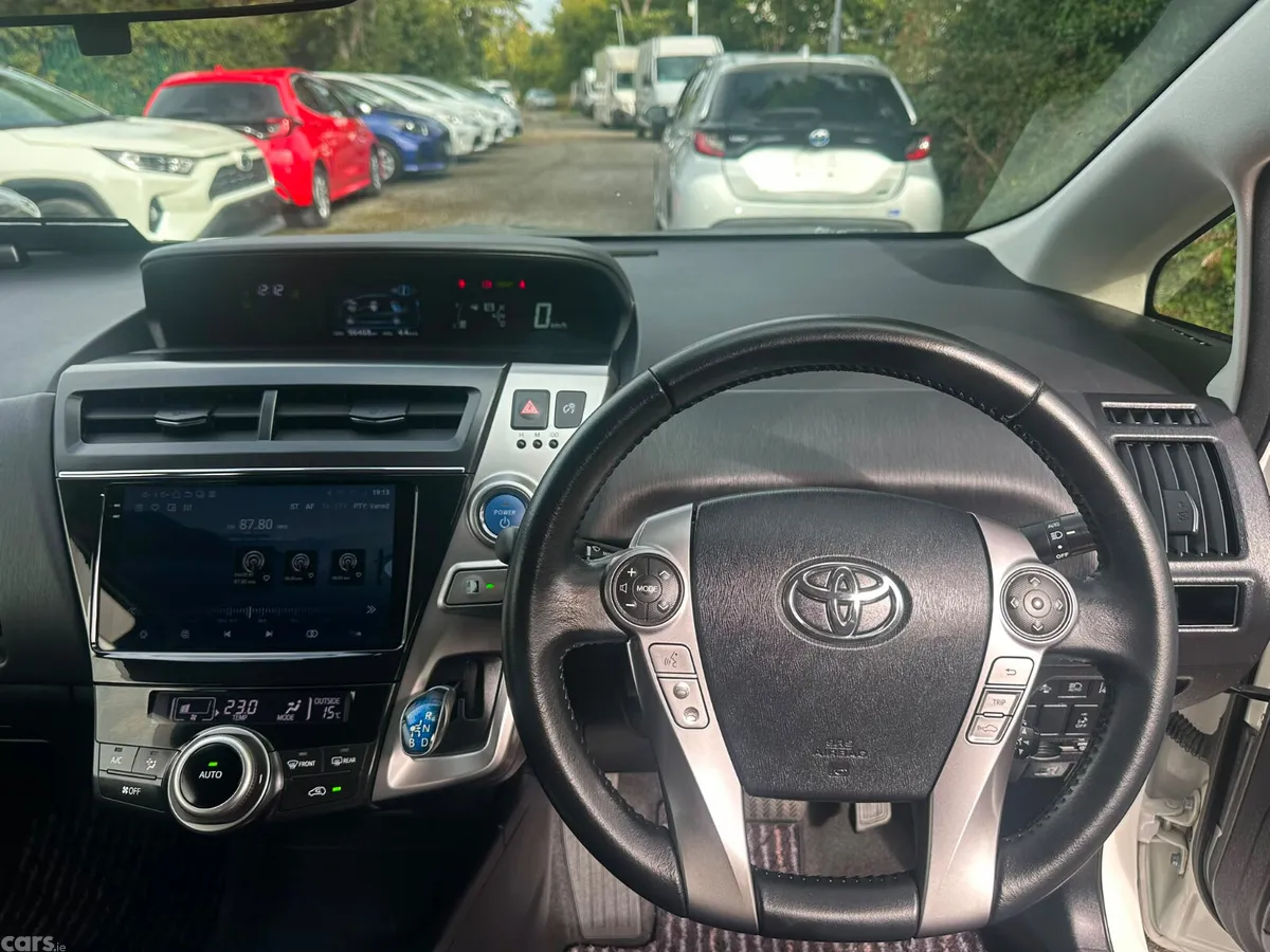 Toyota Prius Estate, Petrol Hybrid, 2016, White