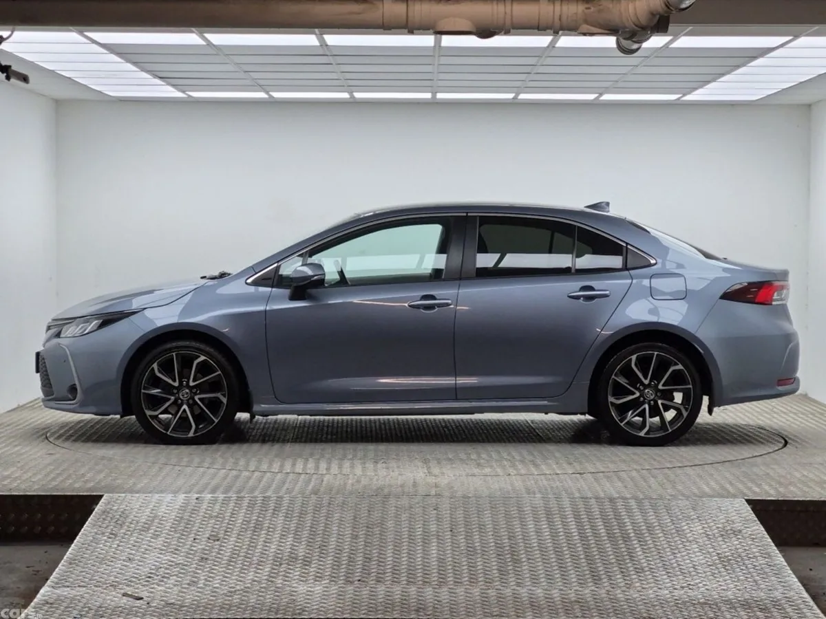 Toyota Corolla Saloon, Petrol Hybrid, 2023, Grey