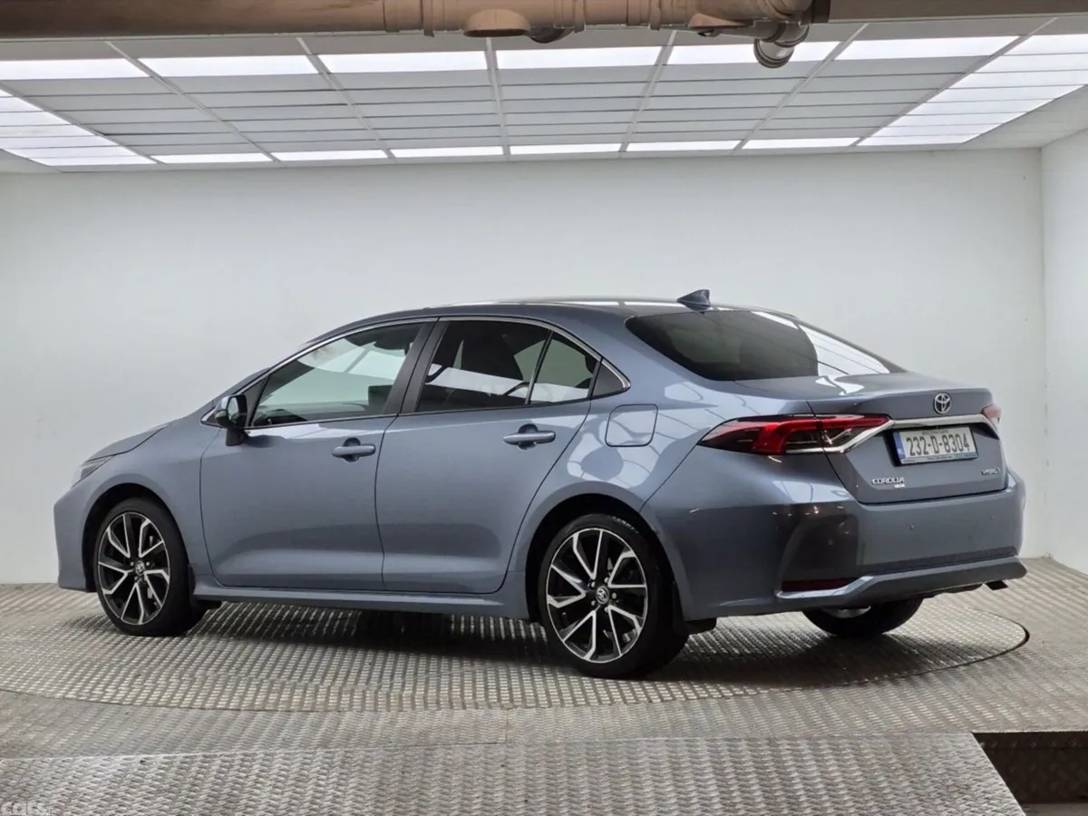 Toyota Corolla Saloon, Petrol Hybrid, 2023, Grey