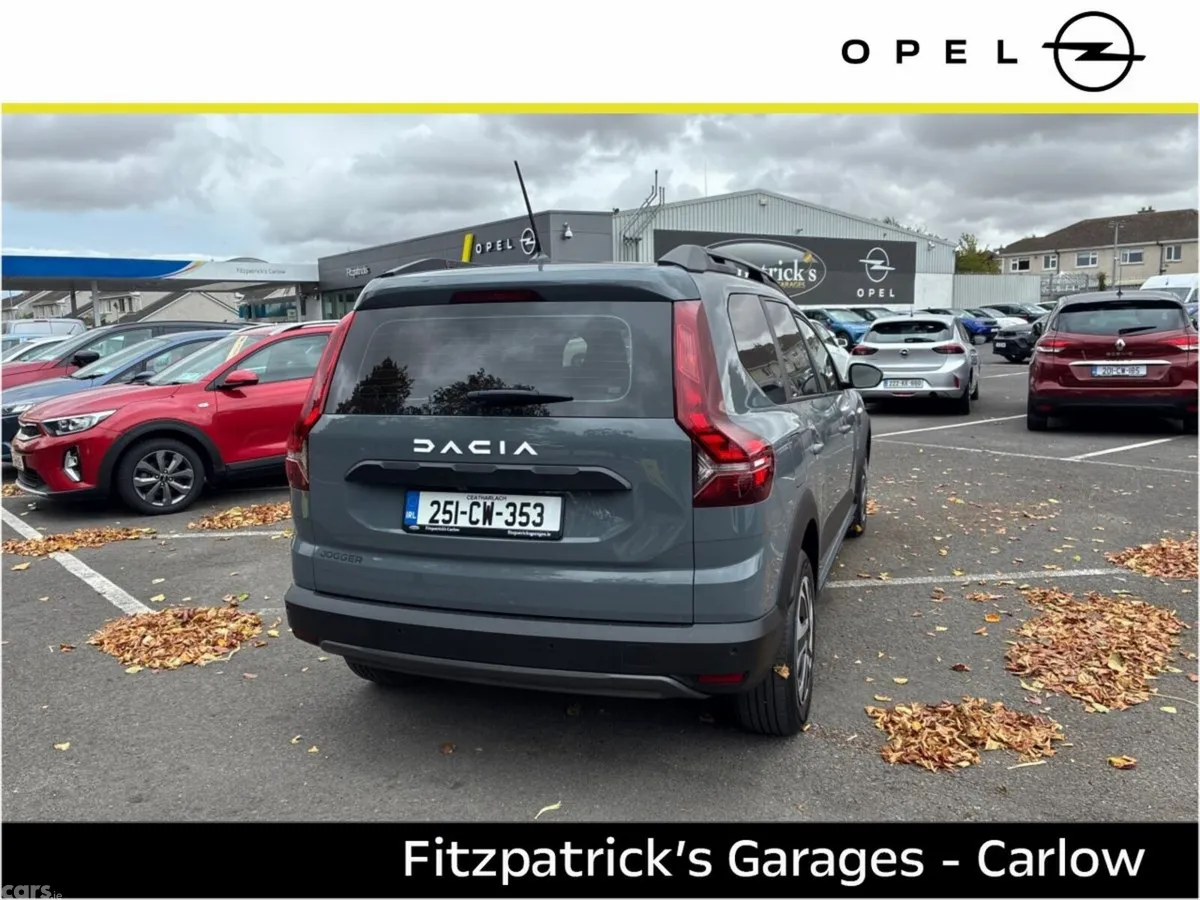 Dacia Jogger MPV, Petrol, 2025, Grey