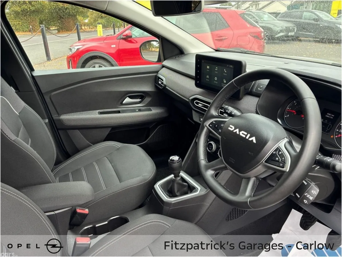 Dacia Jogger MPV, Petrol, 2025, Grey