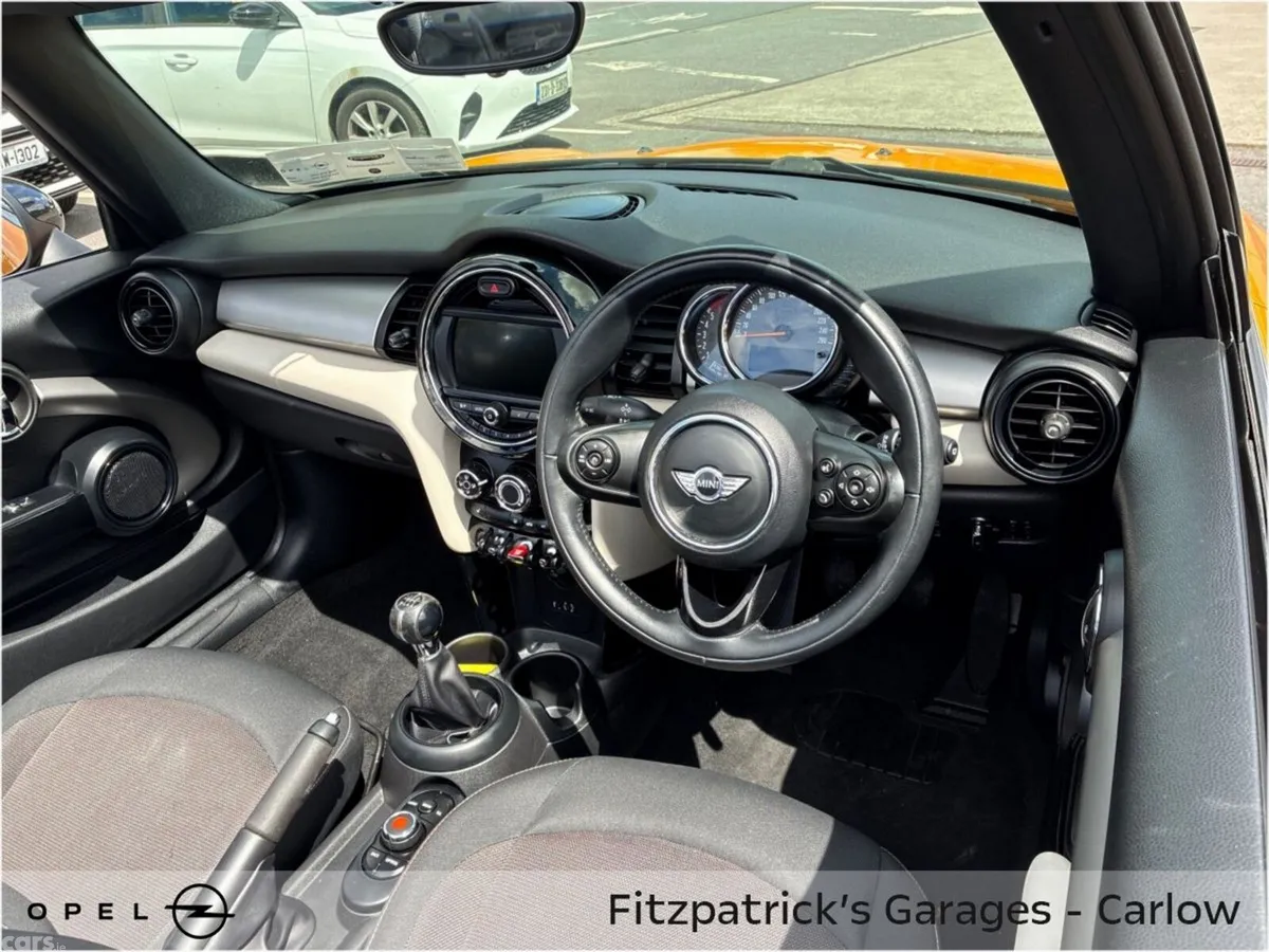Mini Cooper Convertible, Diesel, 2017, Orange