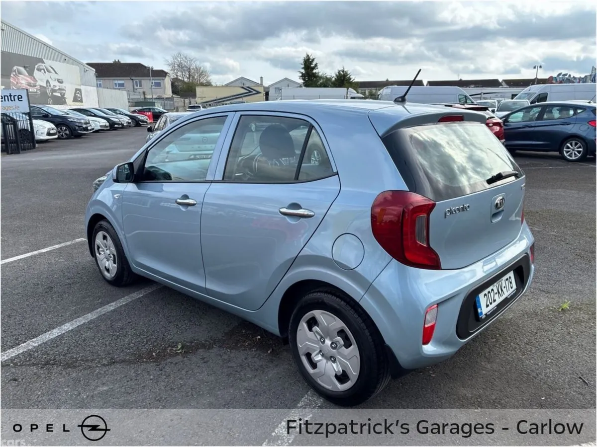 Kia Picanto Hatchback, Petrol, 2020, Blue