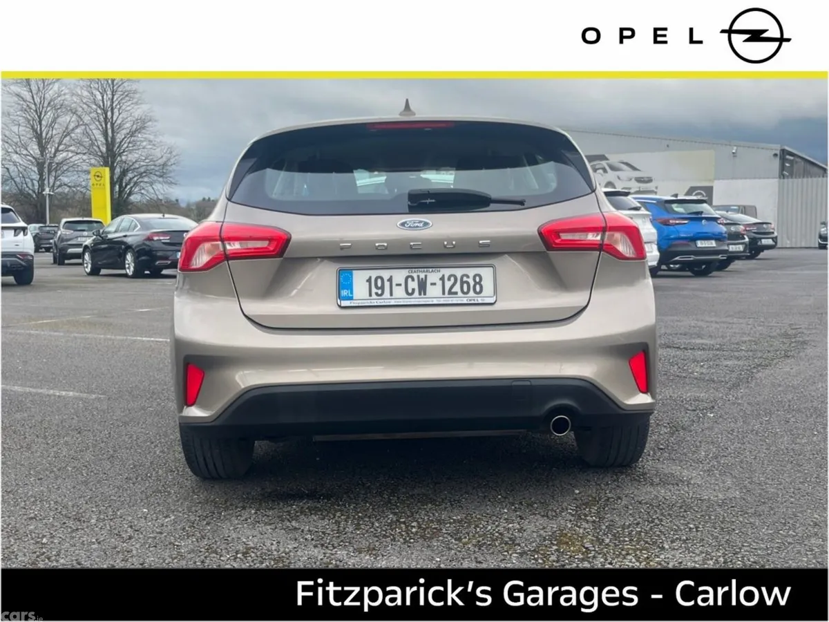 Ford Focus Hatchback, Petrol, 2019, Silver
