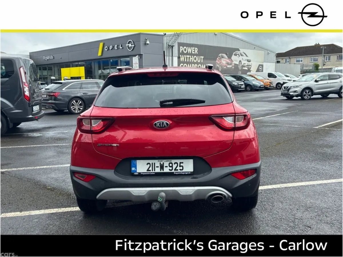 Kia Stonic Estate, Petrol, 2021, Red