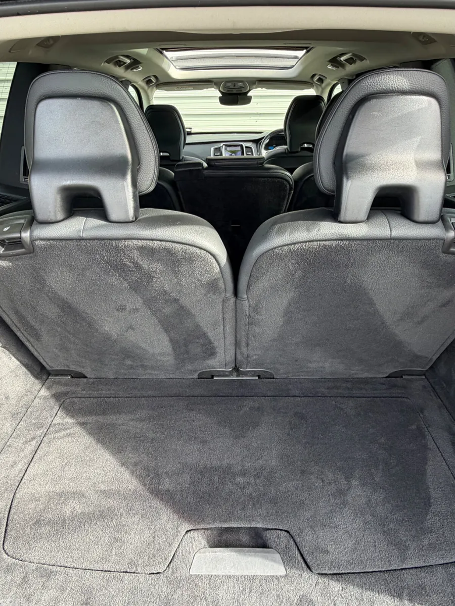 Volvo XC90 SUV, Petrol Plug-in Hybrid, 2023, Grey