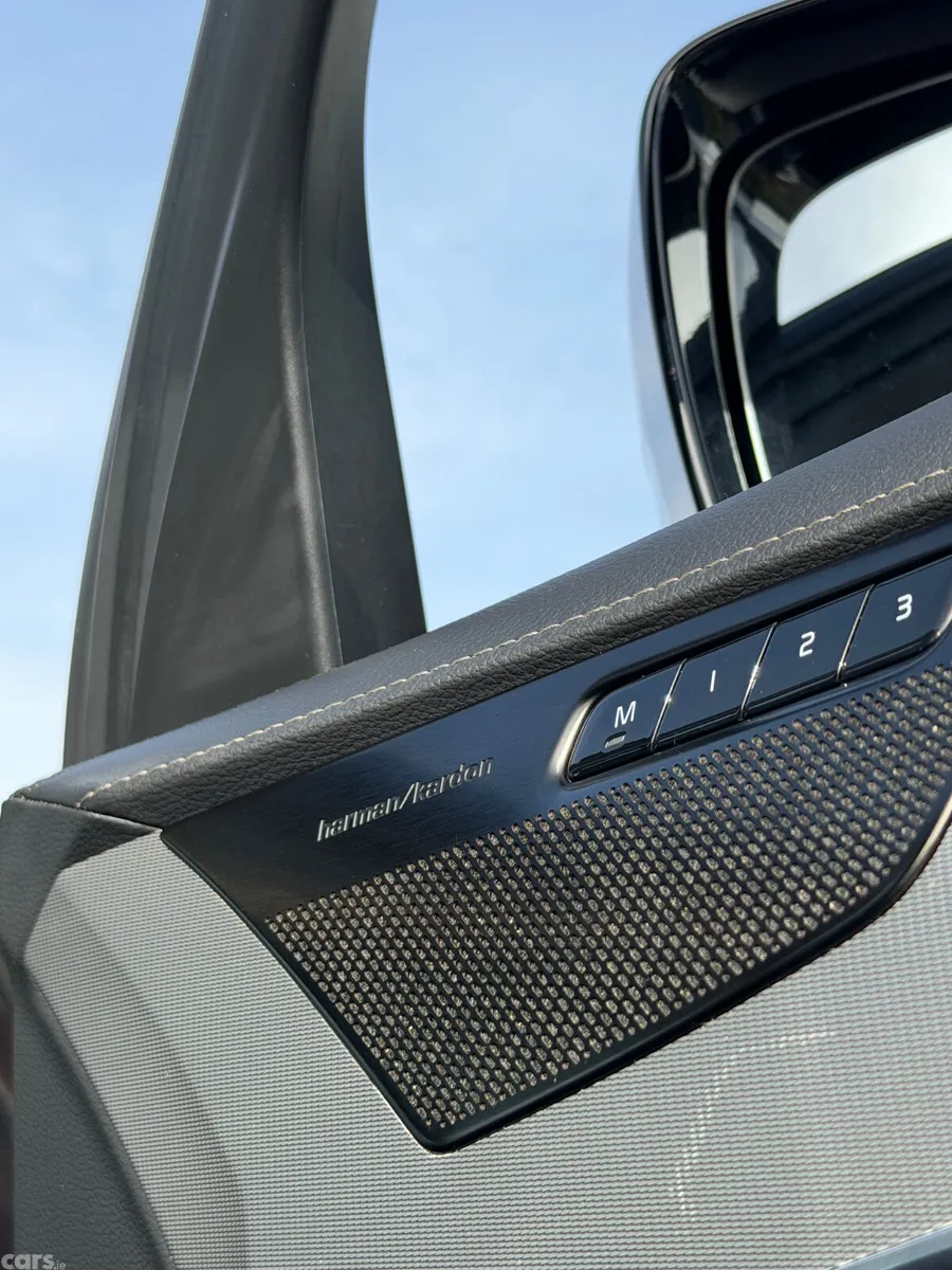 Volvo XC90 SUV, Petrol Plug-in Hybrid, 2023, Grey