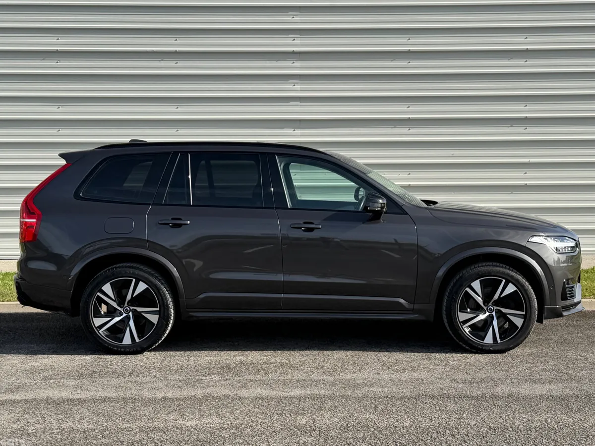 Volvo XC90 SUV, Petrol Plug-in Hybrid, 2023, Grey