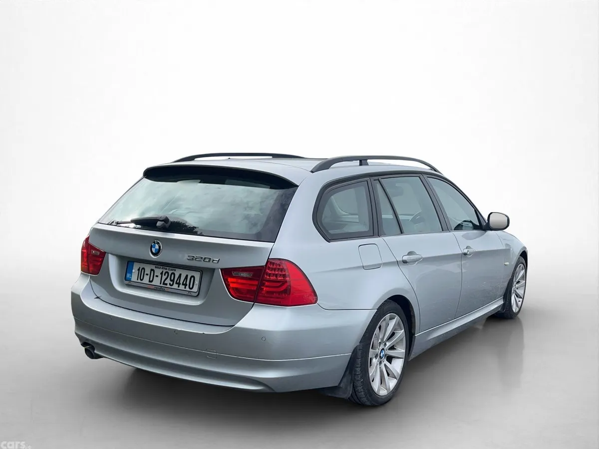 BMW 3-Series Estate, Diesel, 2010, Silver
