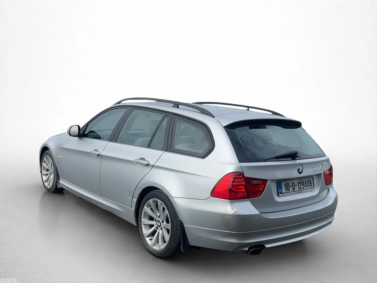 BMW 3-Series Estate, Diesel, 2010, Silver