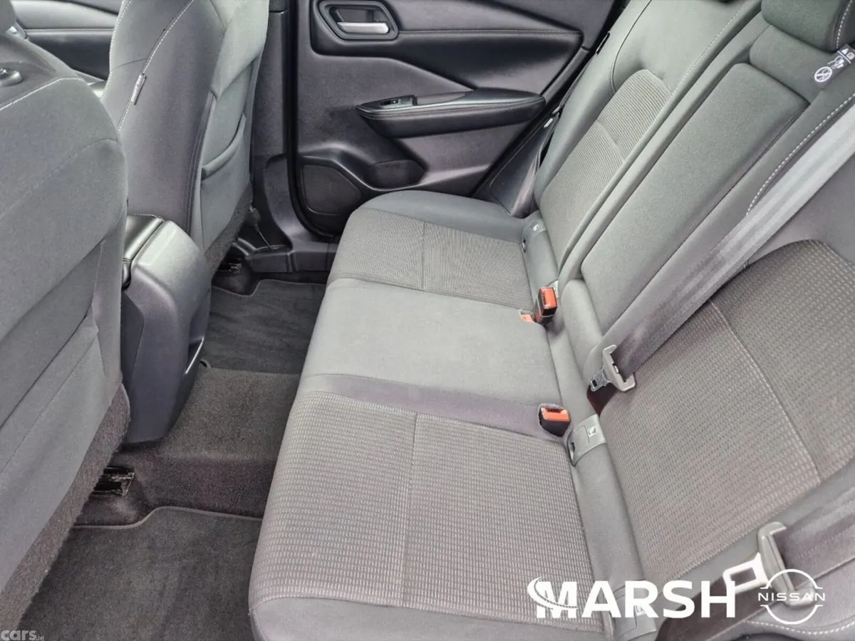 Nissan Qashqai MPV, Petrol, 2023, Black