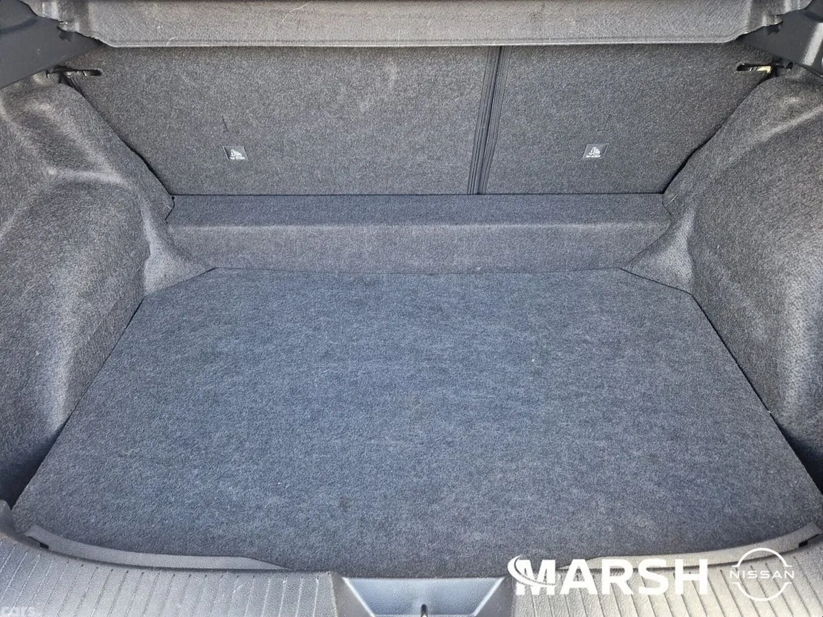 Nissan Qashqai MPV, Petrol, 2023, Black