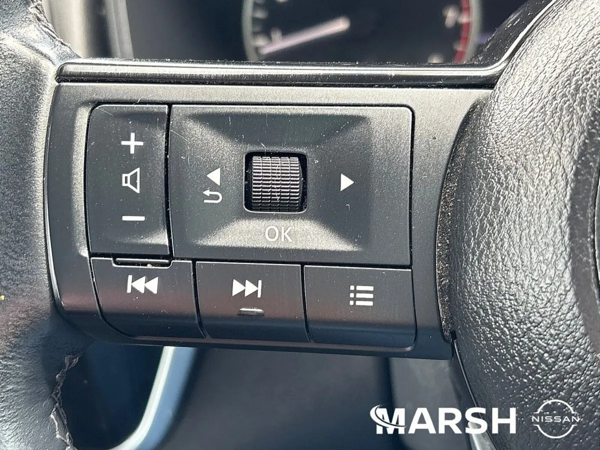 Nissan Qashqai MPV, Petrol, 2023, Black