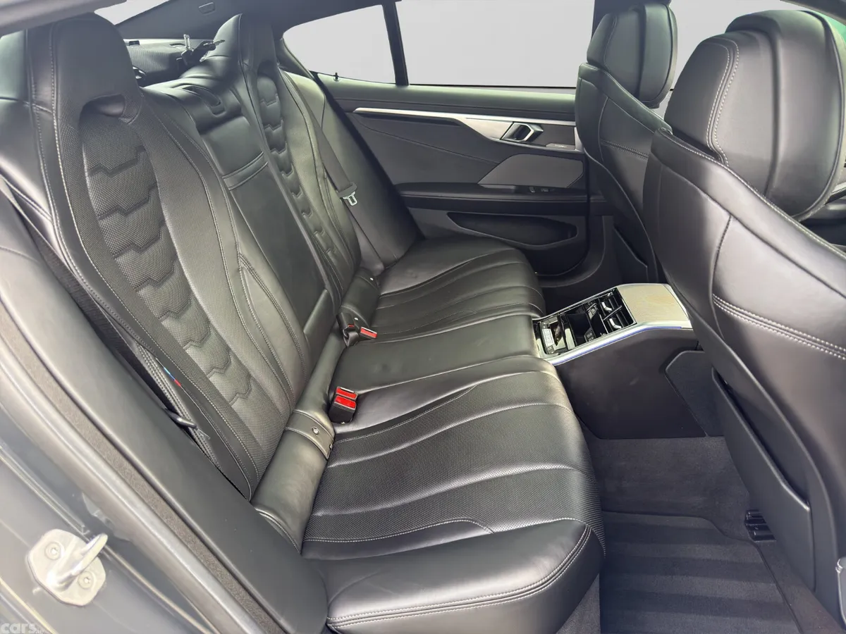 BMW 8-Series Coupe, Diesel, 2021, Grey
