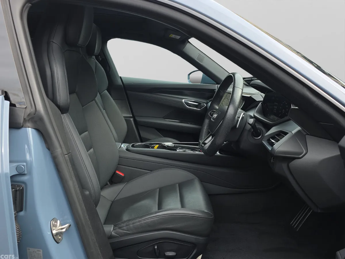 Audi e-tron GT quattro Saloon, Electric, 2023, Grey