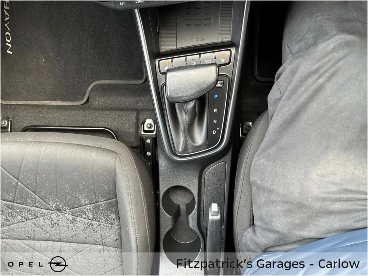 Hyundai Bayon Hatchback, Petrol, 2024, Blue
