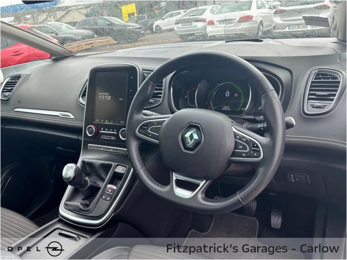 Renault Scenic MPV, Diesel, 2020, Red
