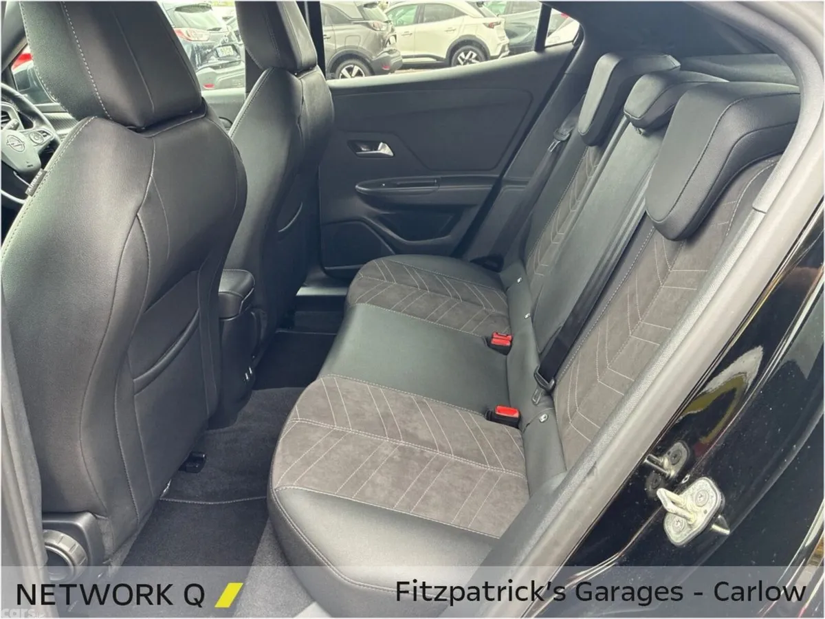 Opel Mokka SUV, Electric, 2024, Black