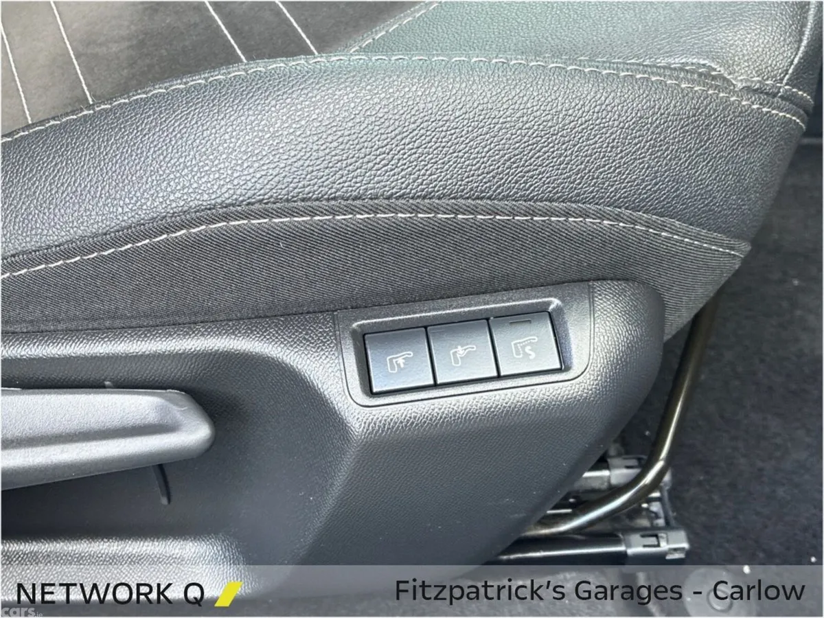 Opel Mokka SUV, Petrol, 2025, Blue