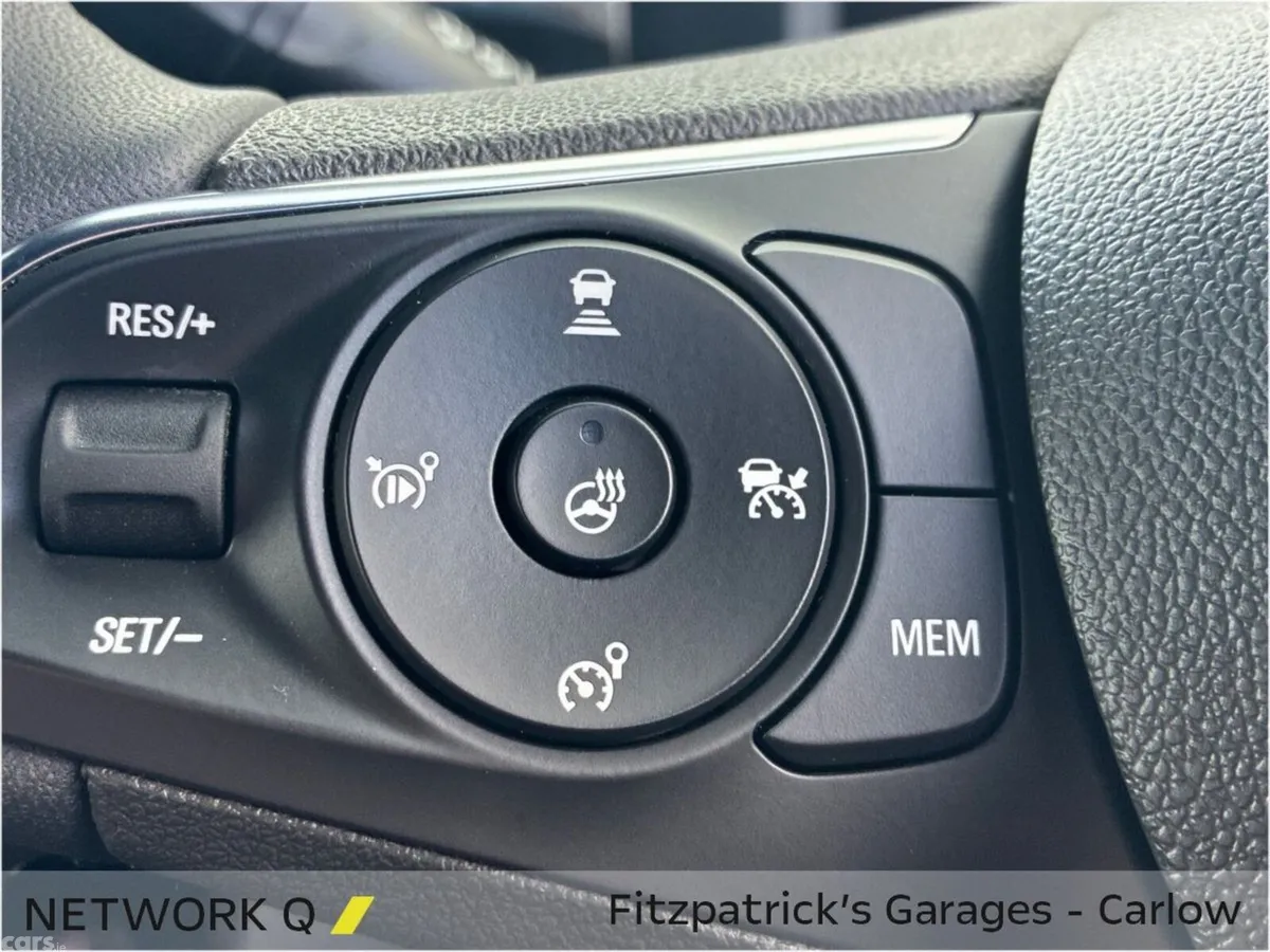 Opel Mokka SUV, Petrol, 2025, Blue