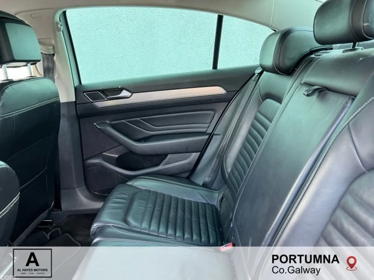 Volkswagen Passat Saloon, Diesel, 2020, Silver