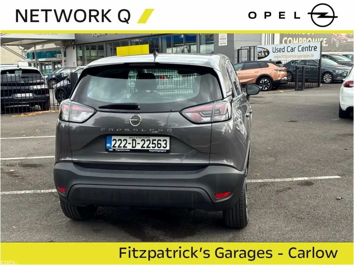 Opel Crossland SUV, Diesel, 2022, Grey