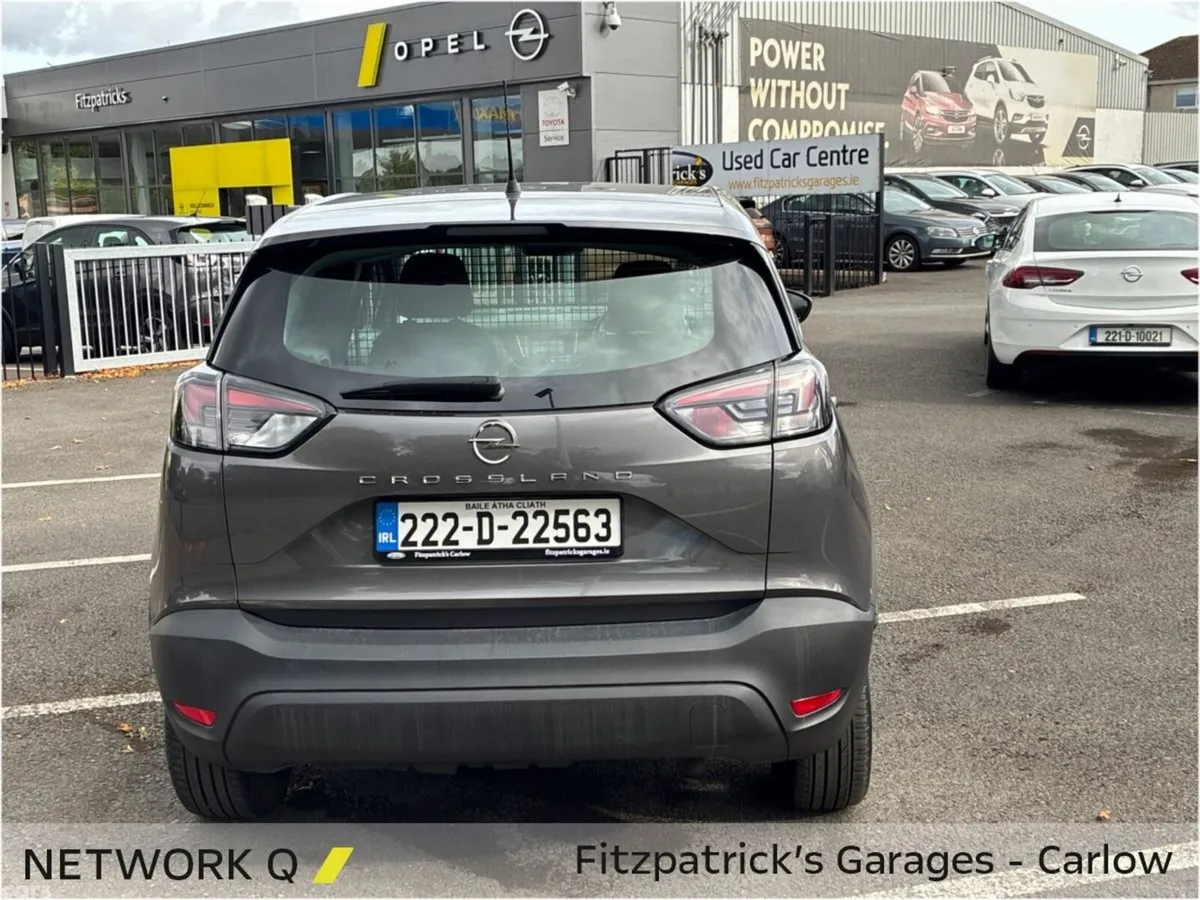 Opel Crossland SUV, Diesel, 2022, Grey