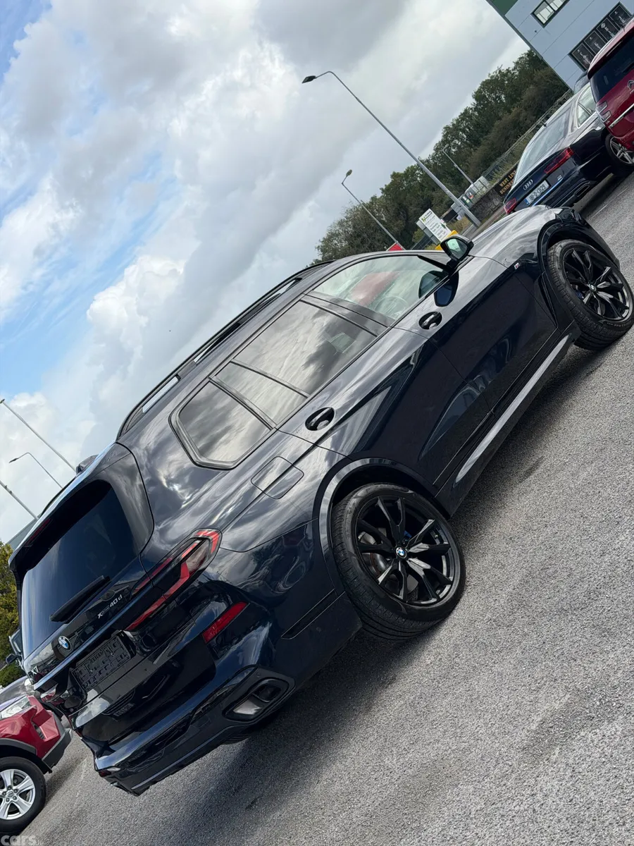 BMW X7 Hatchback, Diesel, 2024, Black