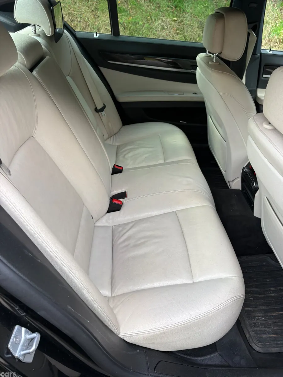 BMW 7-Series Saloon, Diesel, 2013, Black