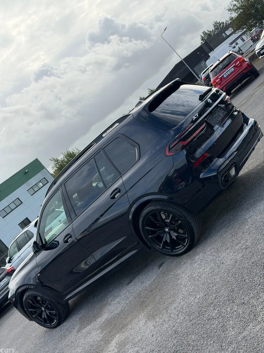 BMW X7 Hatchback, Diesel, 2024, Black