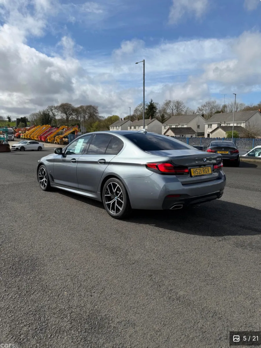 BMW 5-Series Saloon, Diesel Hybrid, 2021, Blue