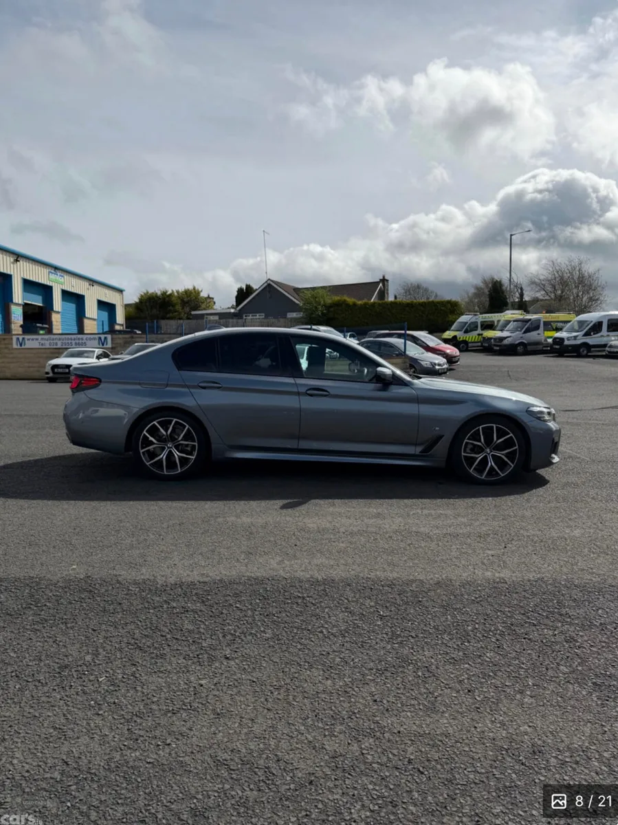 BMW 5-Series Saloon, Diesel Hybrid, 2021, Blue