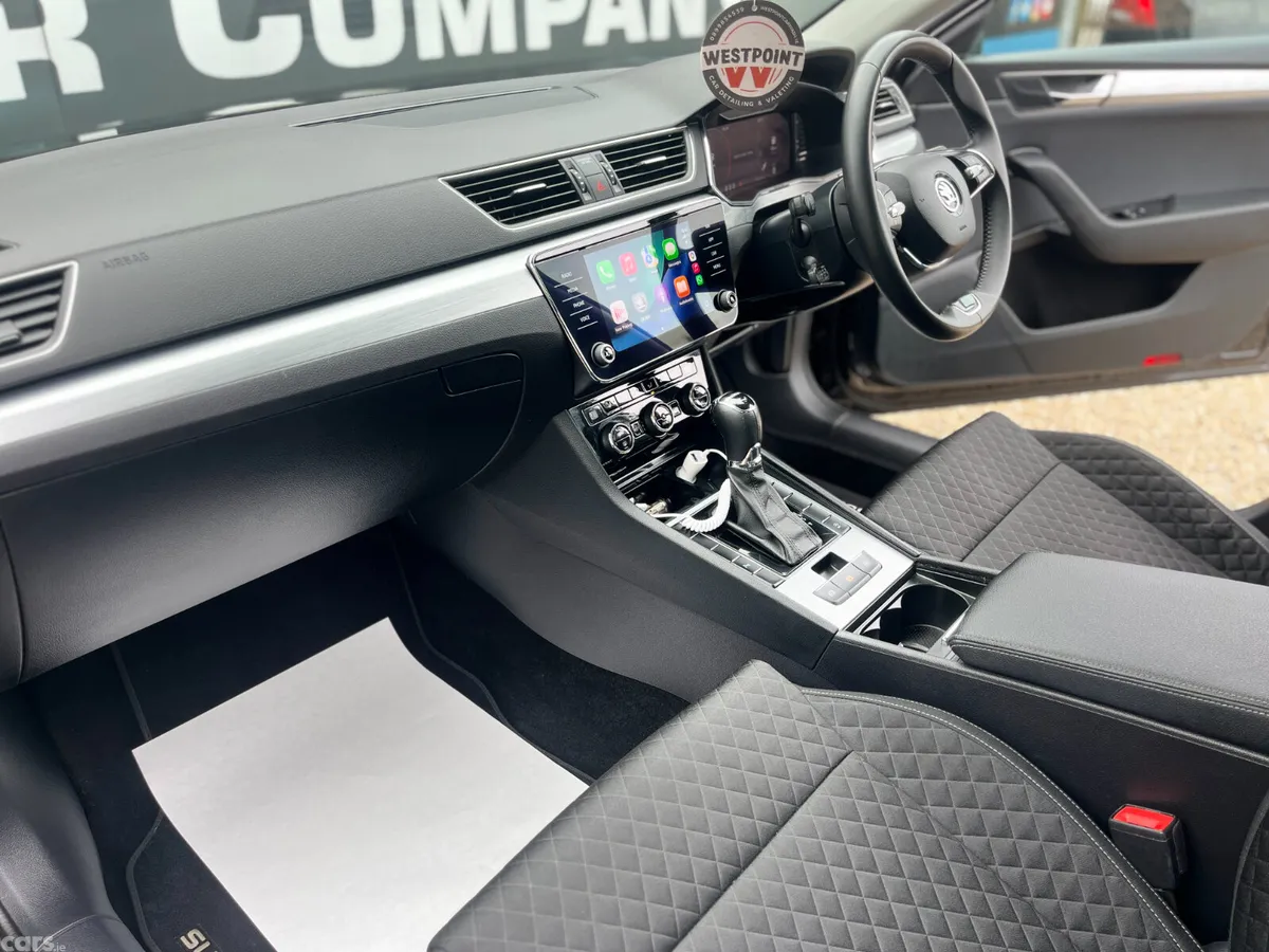 Skoda Superb Saloon, Diesel, 2023, Black