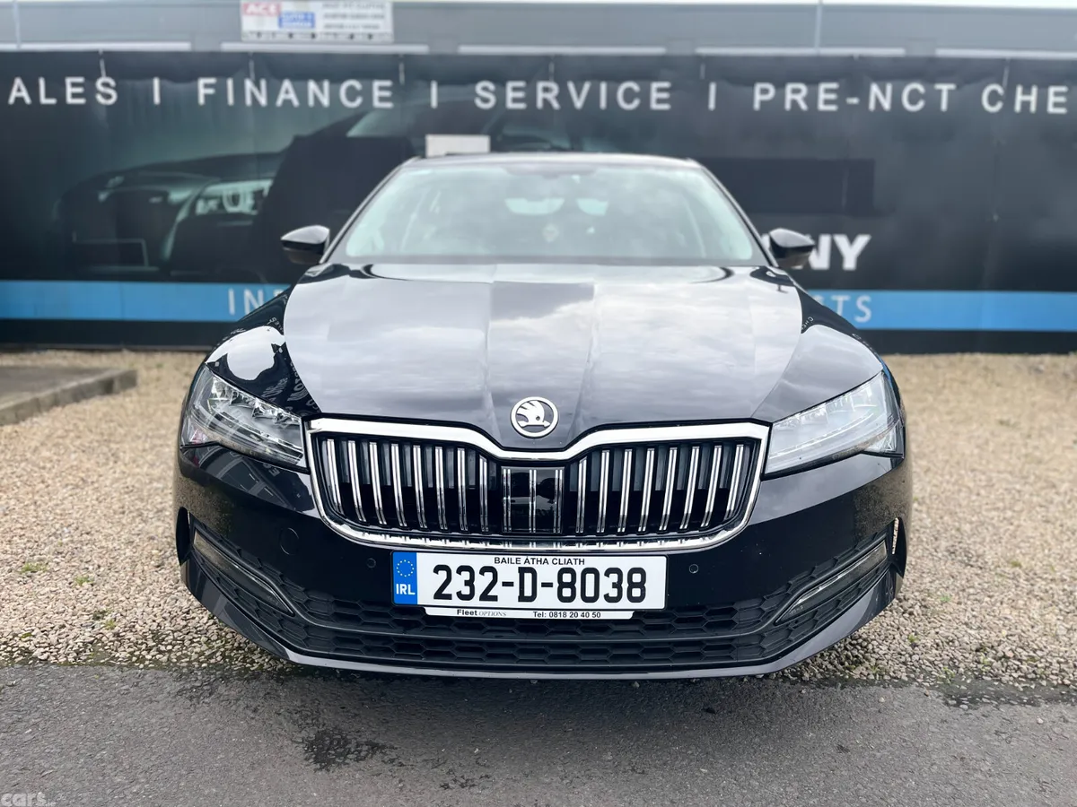Skoda Superb Saloon, Diesel, 2023, Black