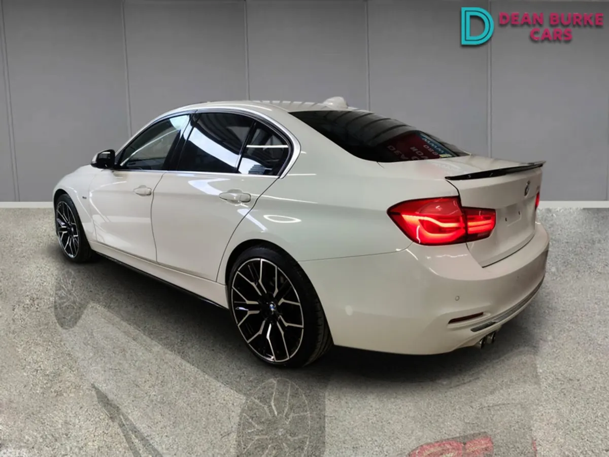 BMW 3-Series Saloon, Diesel, 2017, White