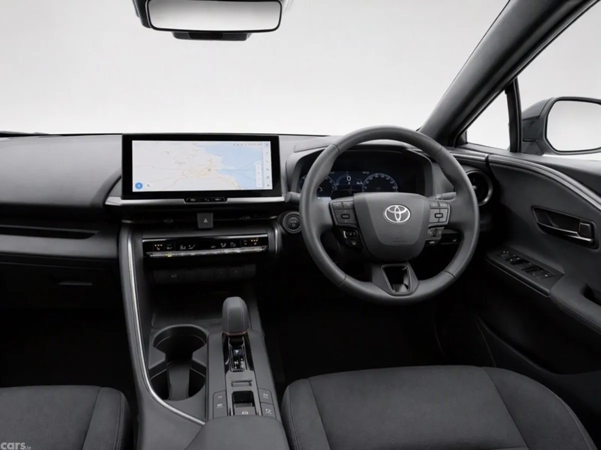 Toyota C-HR SUV, Petrol Hybrid, 2025, White