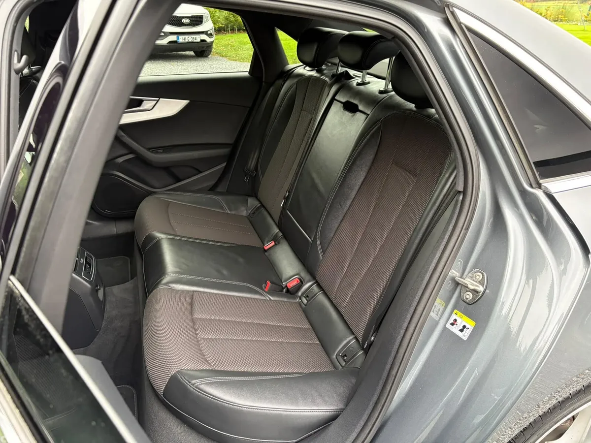 Audi A4 Saloon, Diesel, 2016, Grey