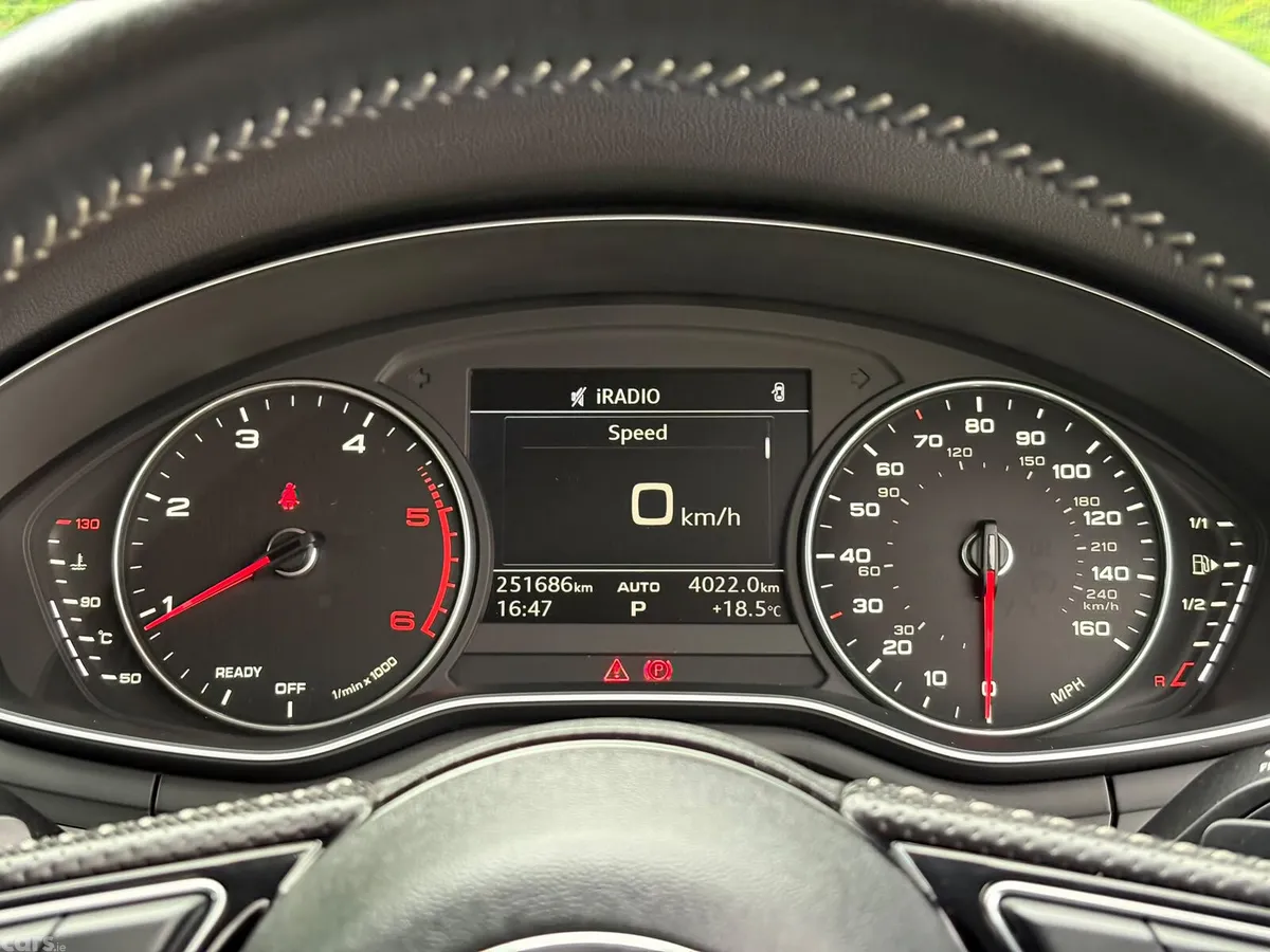 Audi A4 Saloon, Diesel, 2016, Grey