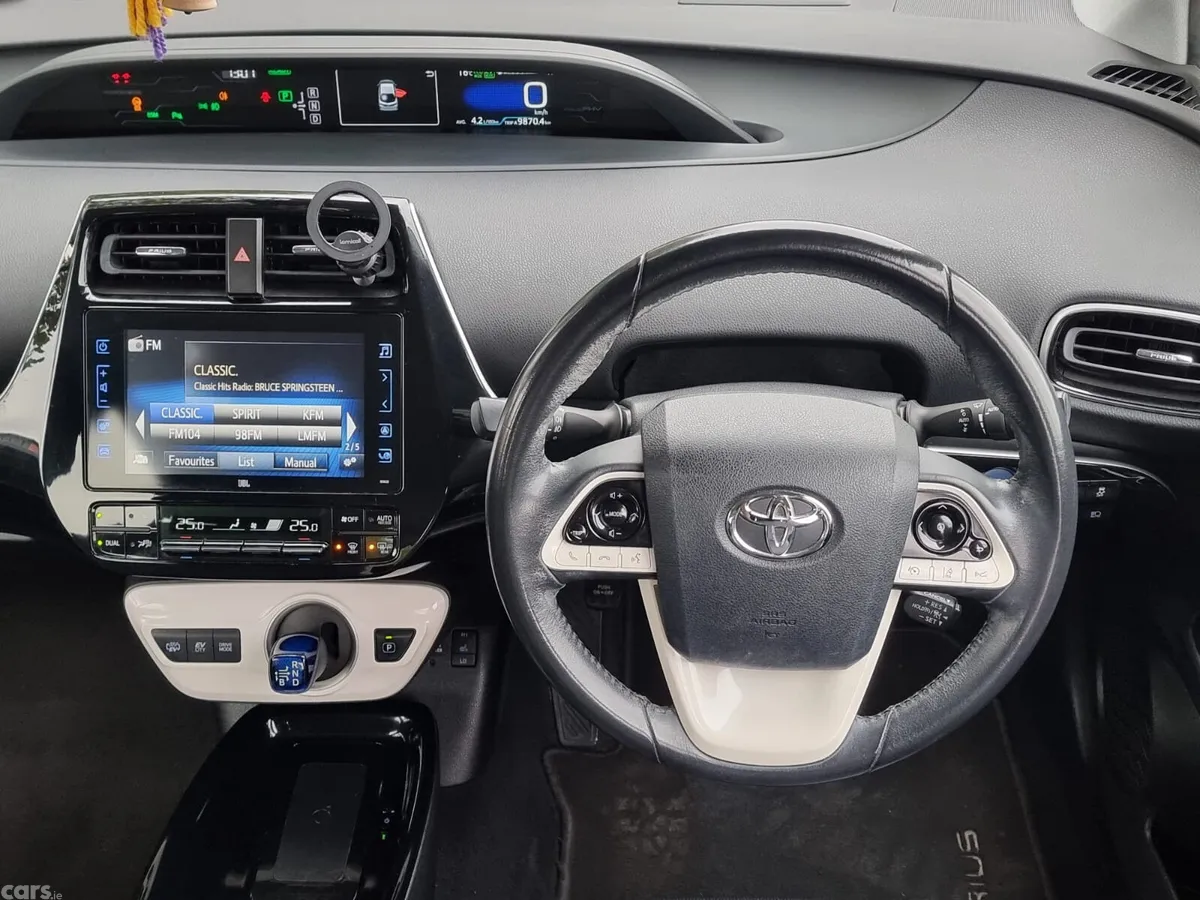 Toyota Prius Hatchback, Petrol Hybrid, 2017, Red