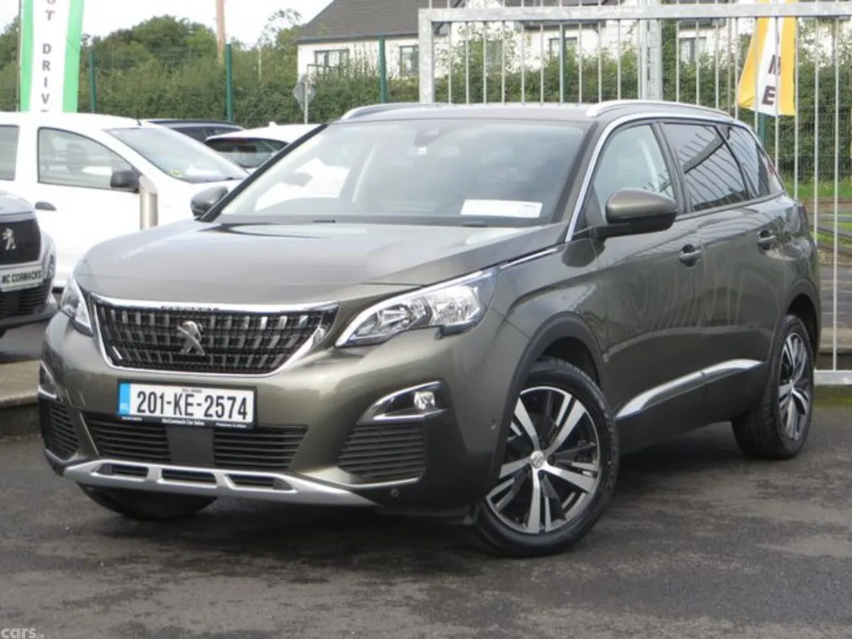 Peugeot 5008 MPV, Diesel, 2020, Grey