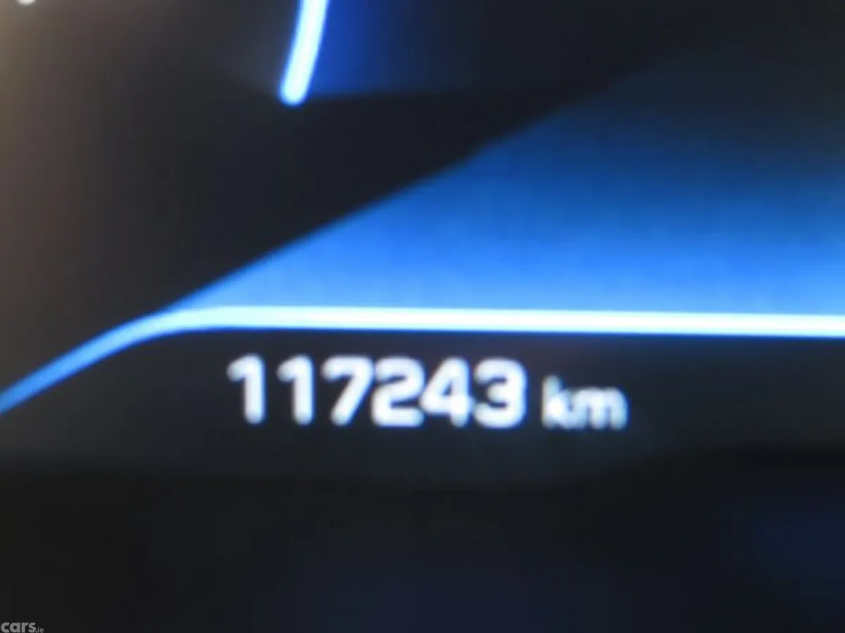 Peugeot 5008 MPV, Diesel, 2020, Grey