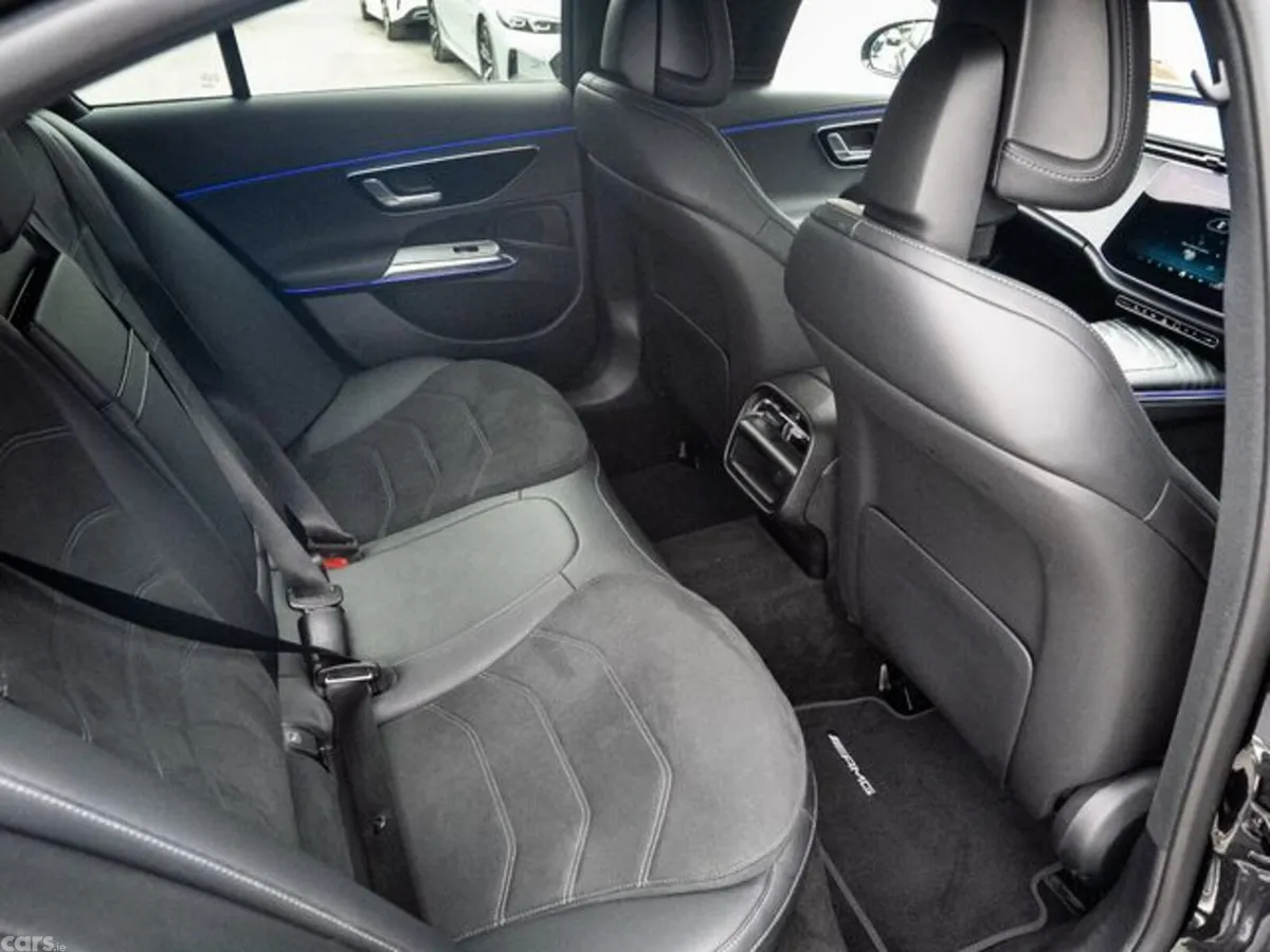 Mercedes-Benz E-Class Saloon, Petrol Plug-in Hybrid, 2025, Grey