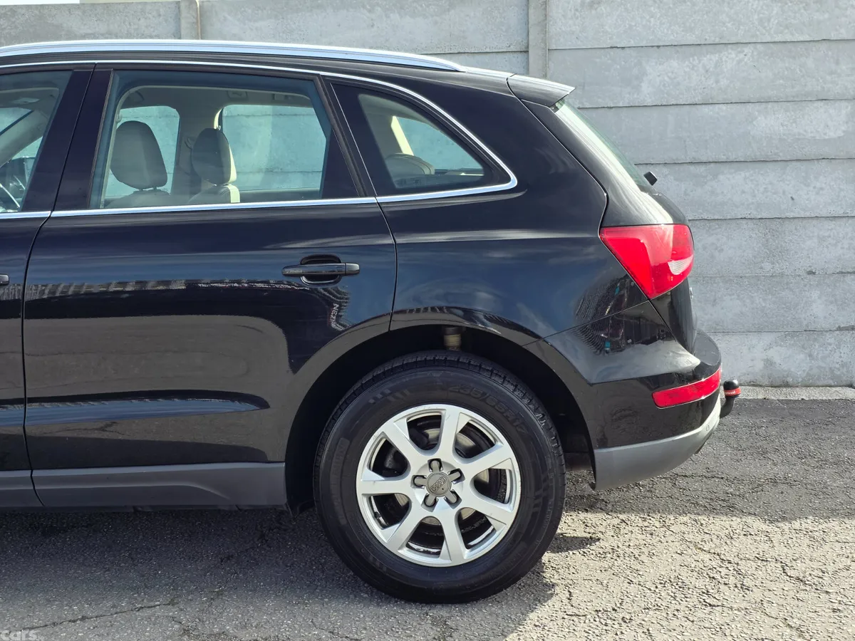 Audi Q5 SUV, Diesel, 2010, Black