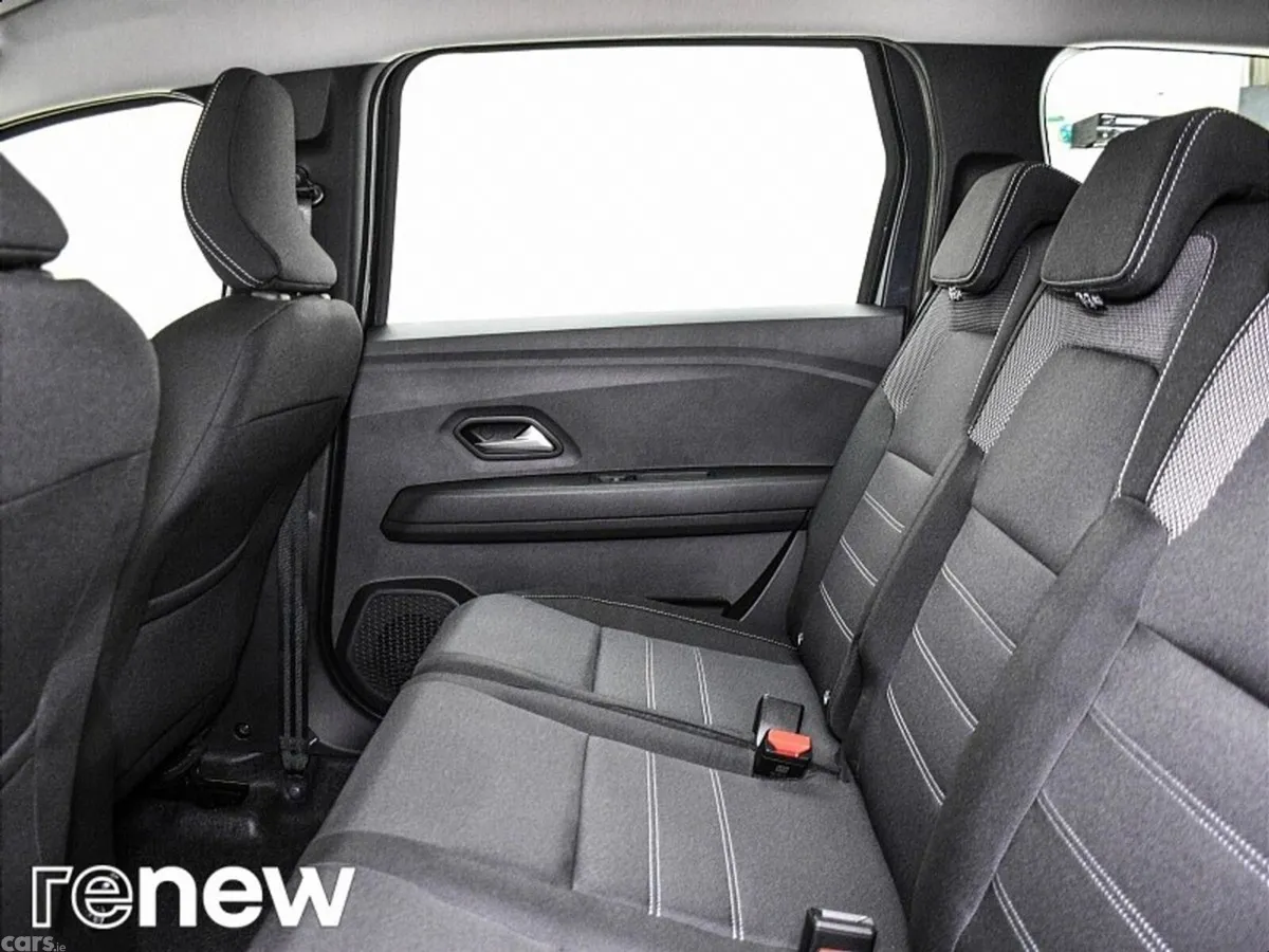 Dacia Jogger SUV, Petrol, 2022, Grey