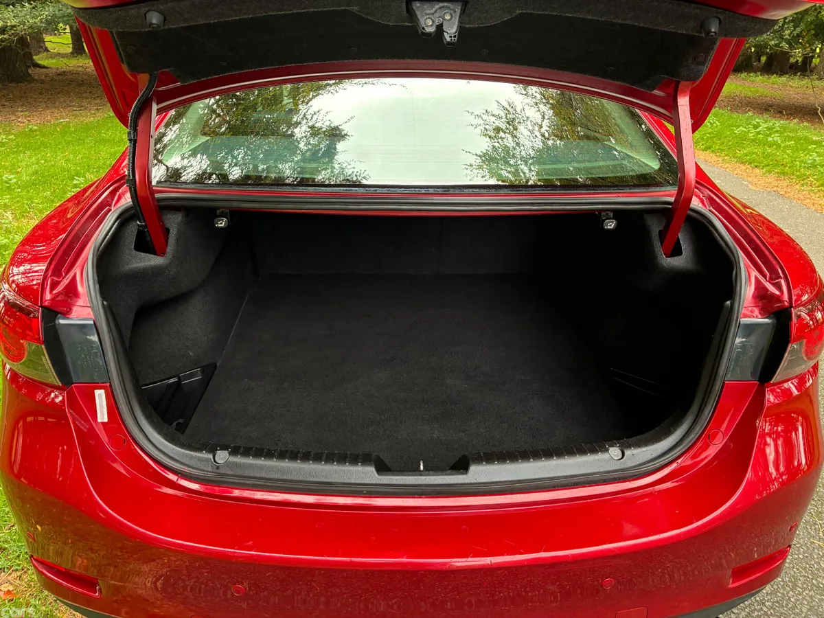 Mazda Mazda6 Saloon, Diesel, 2015, Red